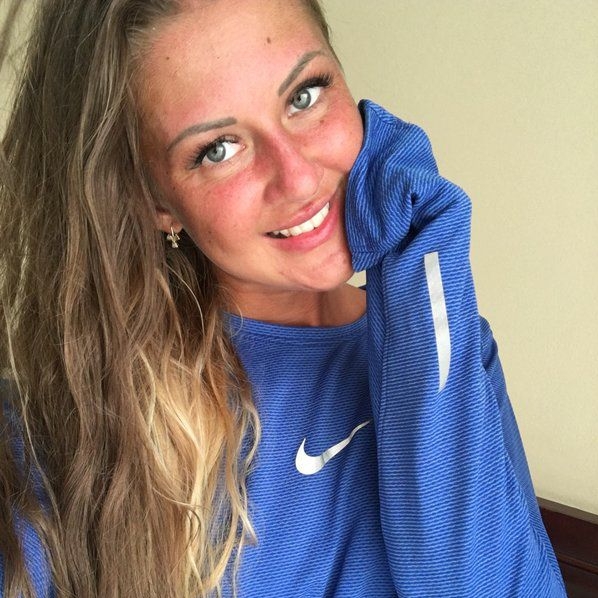 AlinaH12 aus Bern in Biel/Bienne sucht sex