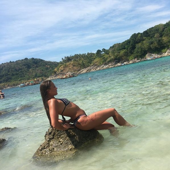 alinah12 aus bern in biel/bienne sucht sex