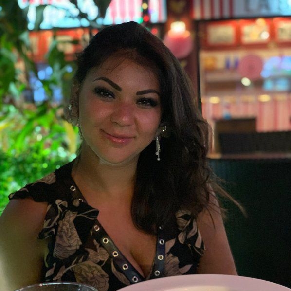 Karinachoko aus Bern in Biel/Bienne sucht sex