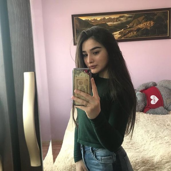MilaZ2002 aus Genf in Geneva sucht sex