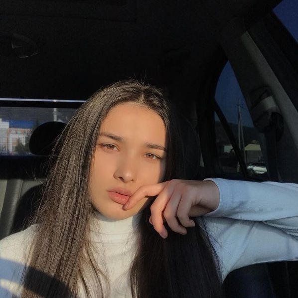 MilaZ2002 aus Genf in Geneva sucht sex