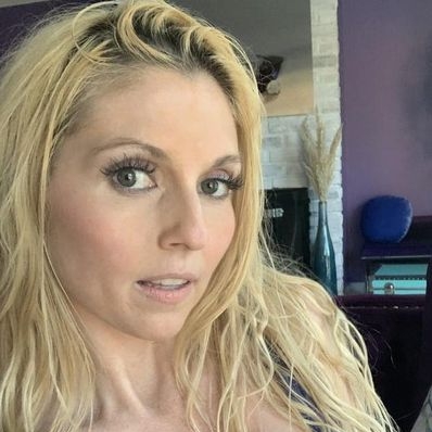 Poussièredétoil aus Genf in Geneva sucht sex