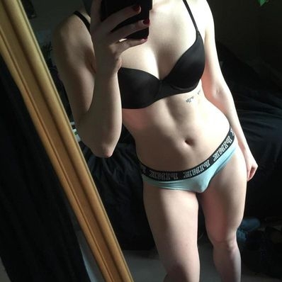 edgy345 aus Neuenburg in La Chaux-de-Fonds sucht sex