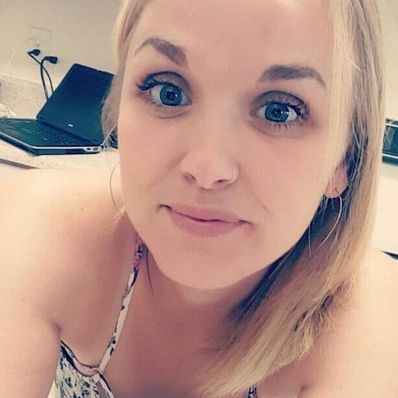 Chatteperchée aus Neuenburg in Neuchâtel sucht sex