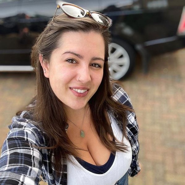 YrnTy aus Neuenburg in Neuchâtel sucht sex