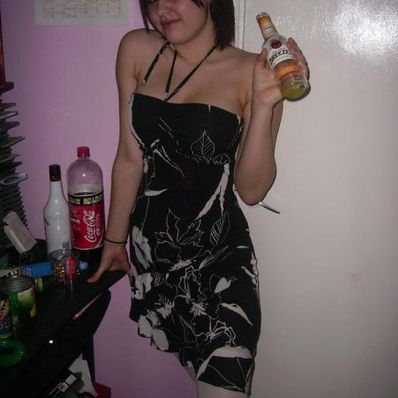 Rachie_19 aus Tessin in Bellinzona sucht sex