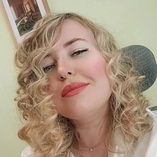Em_ma aus Waadt in Lausanne sucht sex