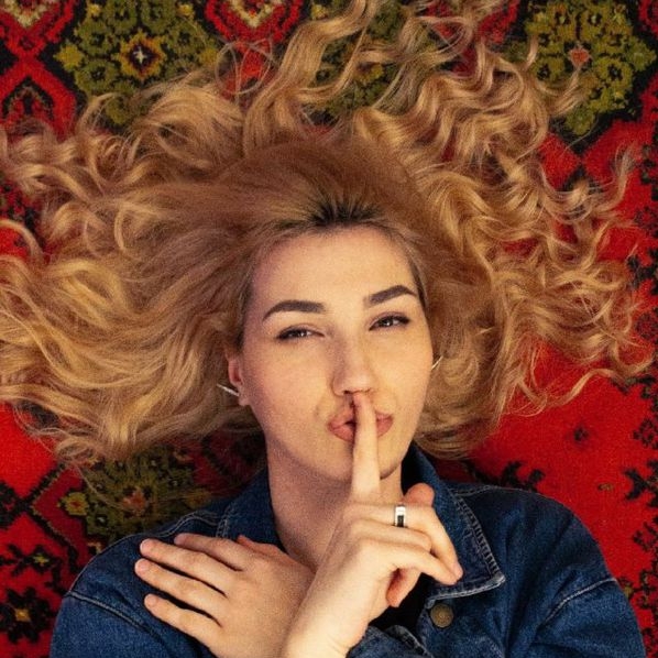 viola aus Zürich in Uster sucht sex